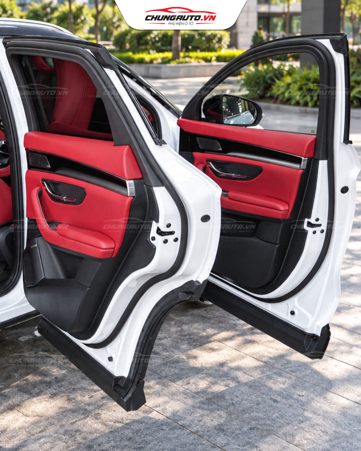 doi-mau-noi-that-byd-voi-tapi-cua-do-porsche