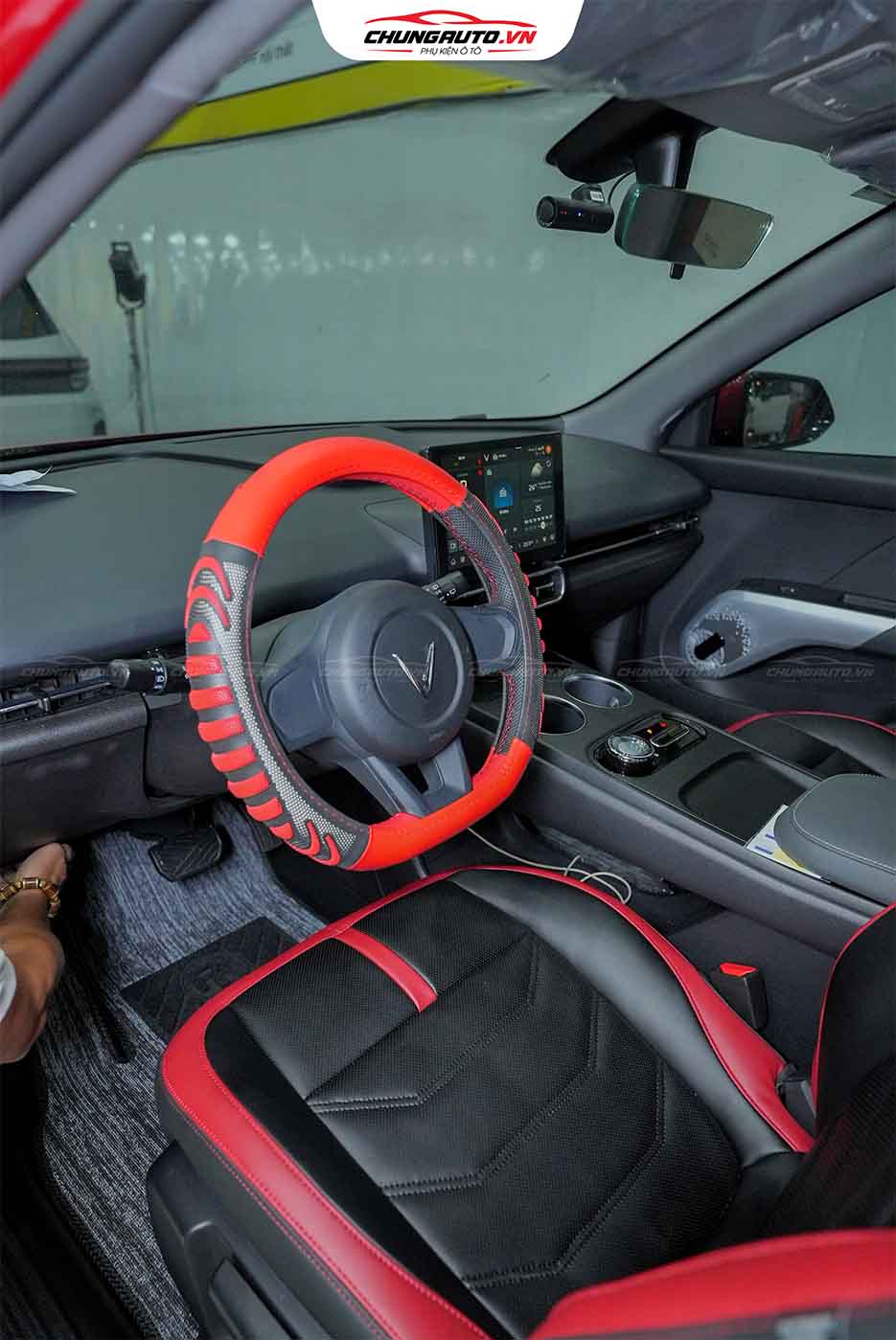 boc-vo-lang-cho-vinfast-limo-green