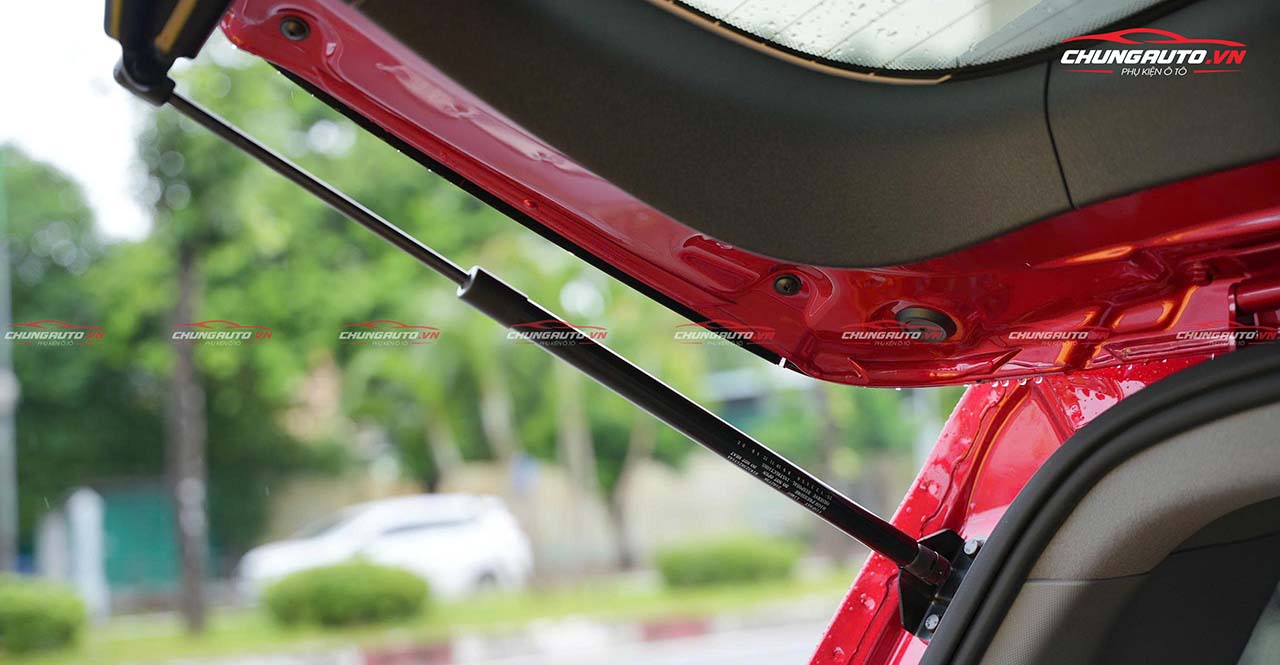 Hình ảnh cốp điện VF5 ChungAuto