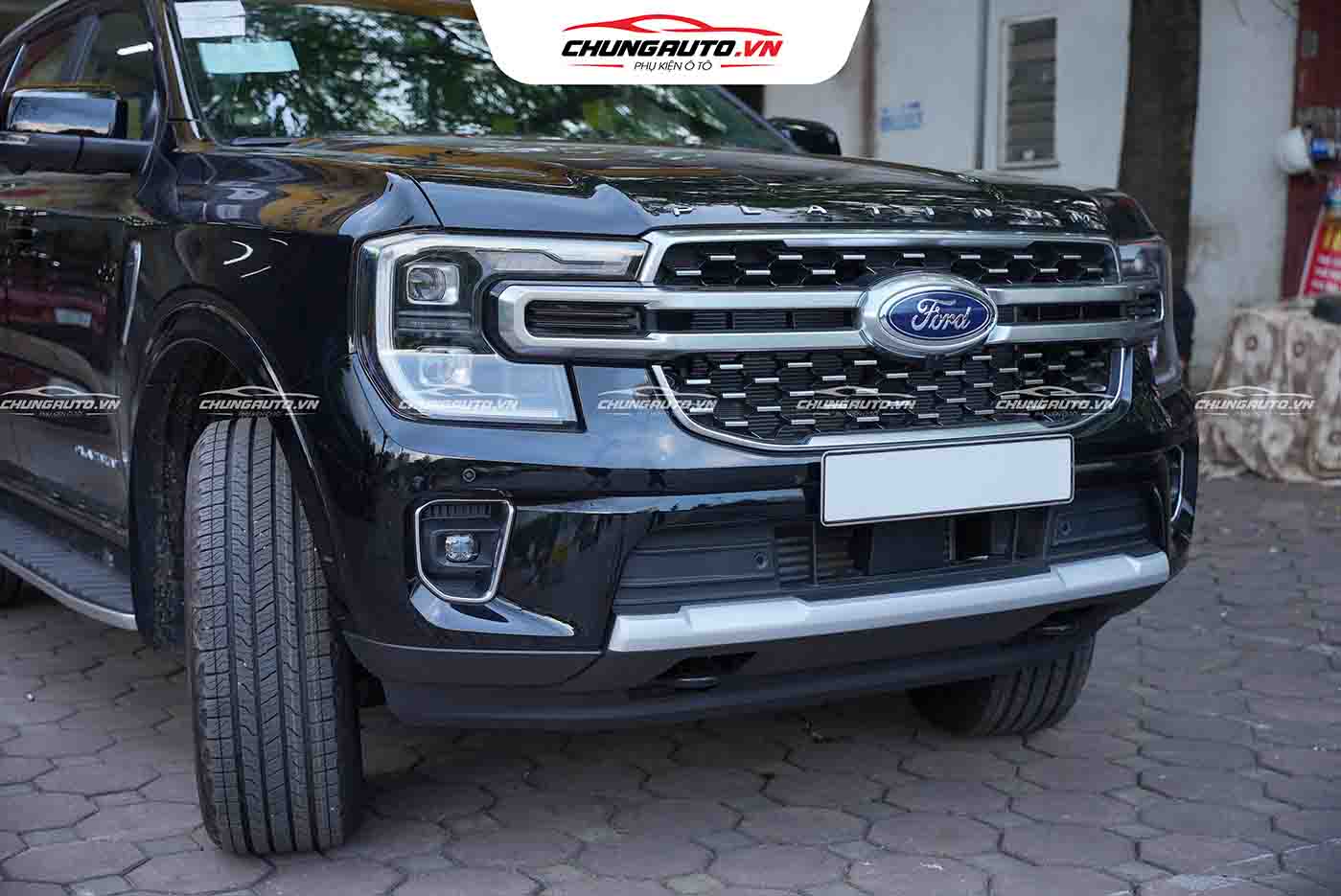 Dán PPF cho xe Ford Everest tại ChungAuto
