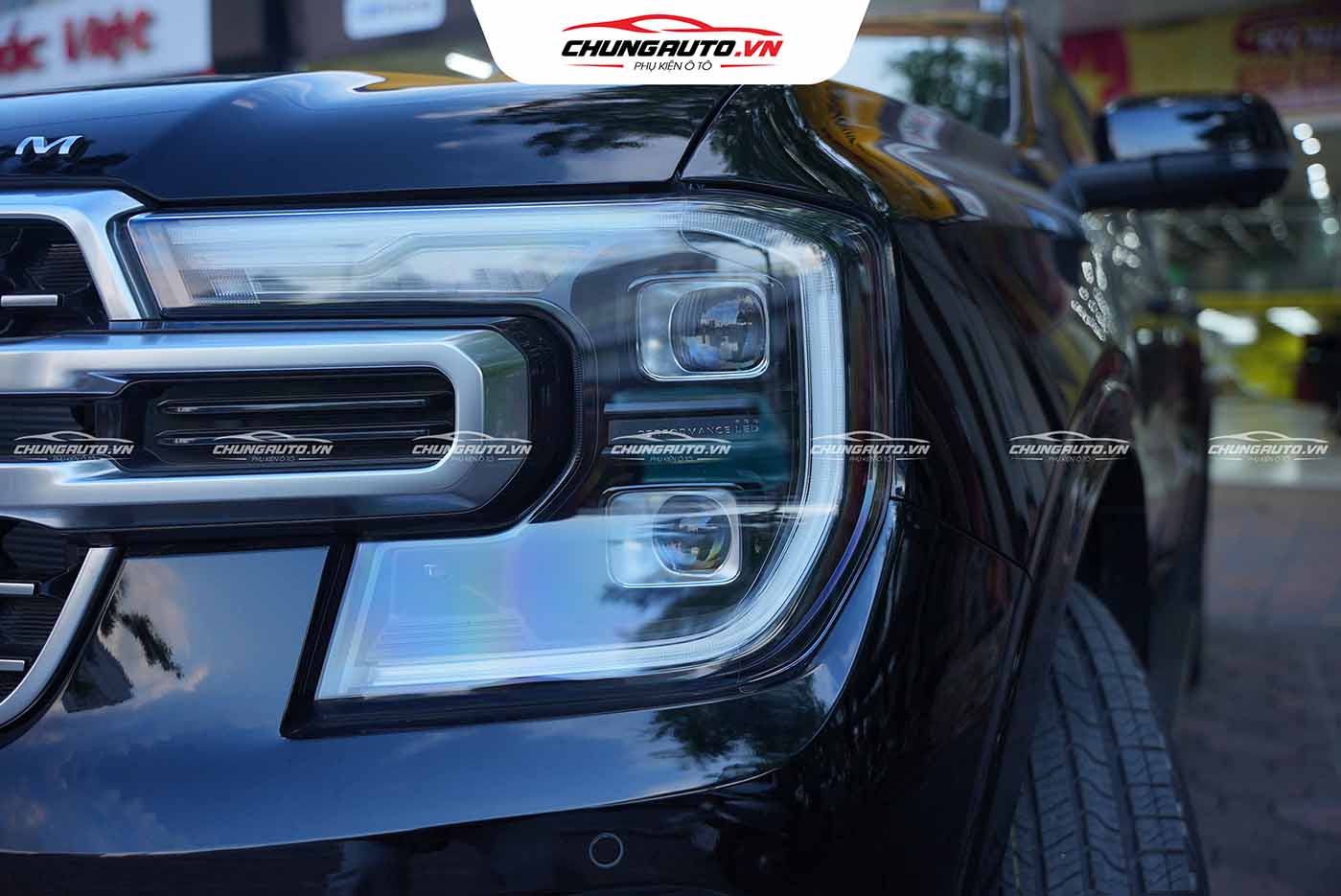 Dán PPF cho xe Ford Everest tại ChungAuto