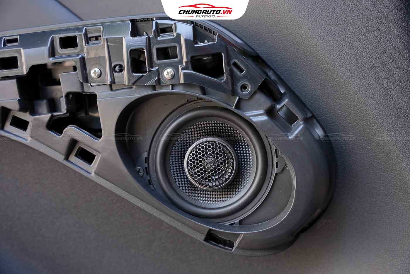 Loa cánh cho Vinfast Limo Green