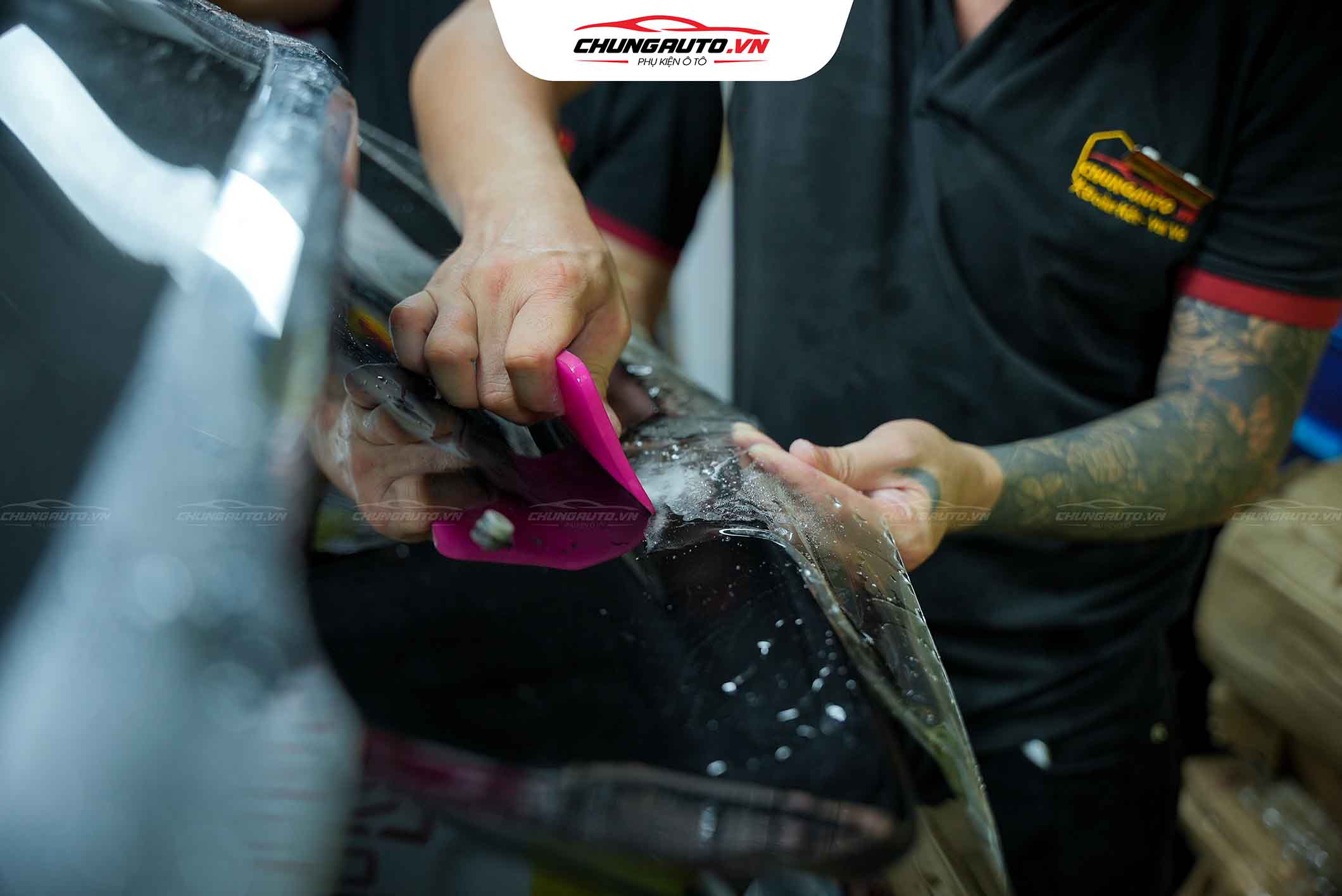 Hình ảnh thực tế dán phim PPF cho xe VF5